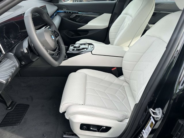 New 2027 BMW 530i xDrive w/ Premium Package AWD/4WD image 13