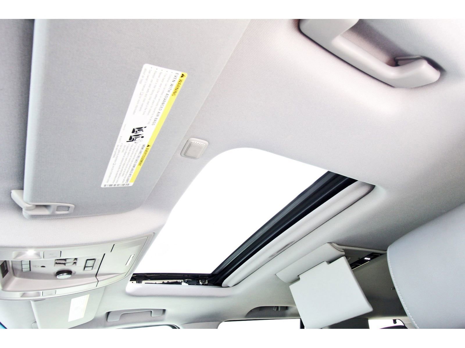 Used 2016 Chevrolet Tahoe LT image 27