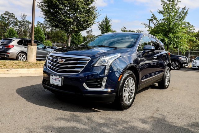 Used 2017 Cadillac XT5 Luxury w/ Driver Awareness Package image 14