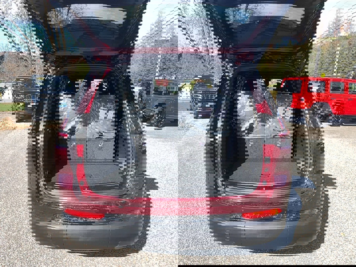 New 2025 Jeep Grand Cherokee L Altitude image 20