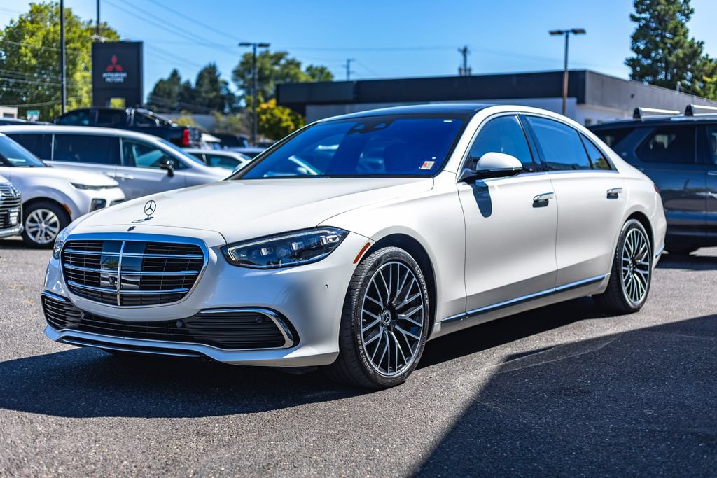 Used 2022 Mercedes-Benz S 580 4MATIC Sedan image 4