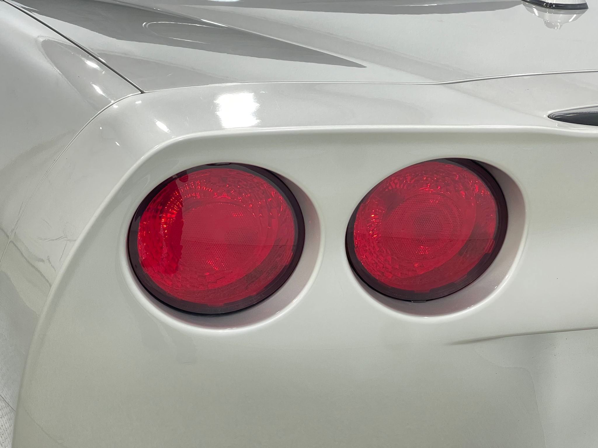 Used 2005 Chevrolet Corvette Convertible w/ Preferred Equipment Group image 28