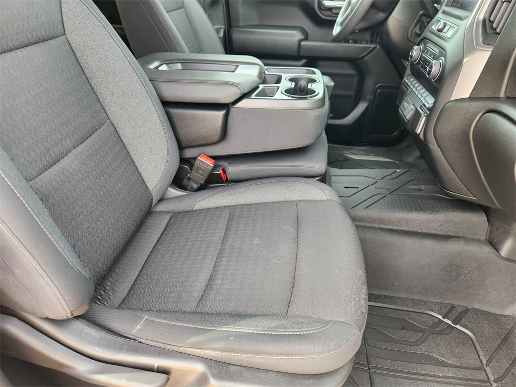 Used 2022 Chevrolet Silverado 1500 Custom image 15