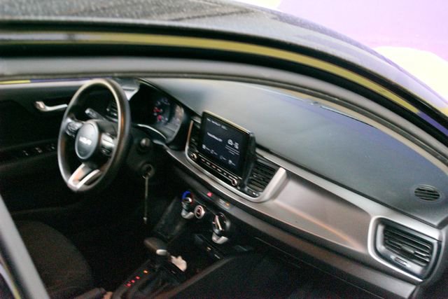 Used 2023 Kia Rio LX FWD image 11