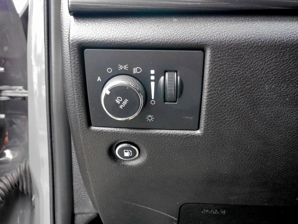 Used 2021 Jeep Grand Cherokee Freedom Edition image 24