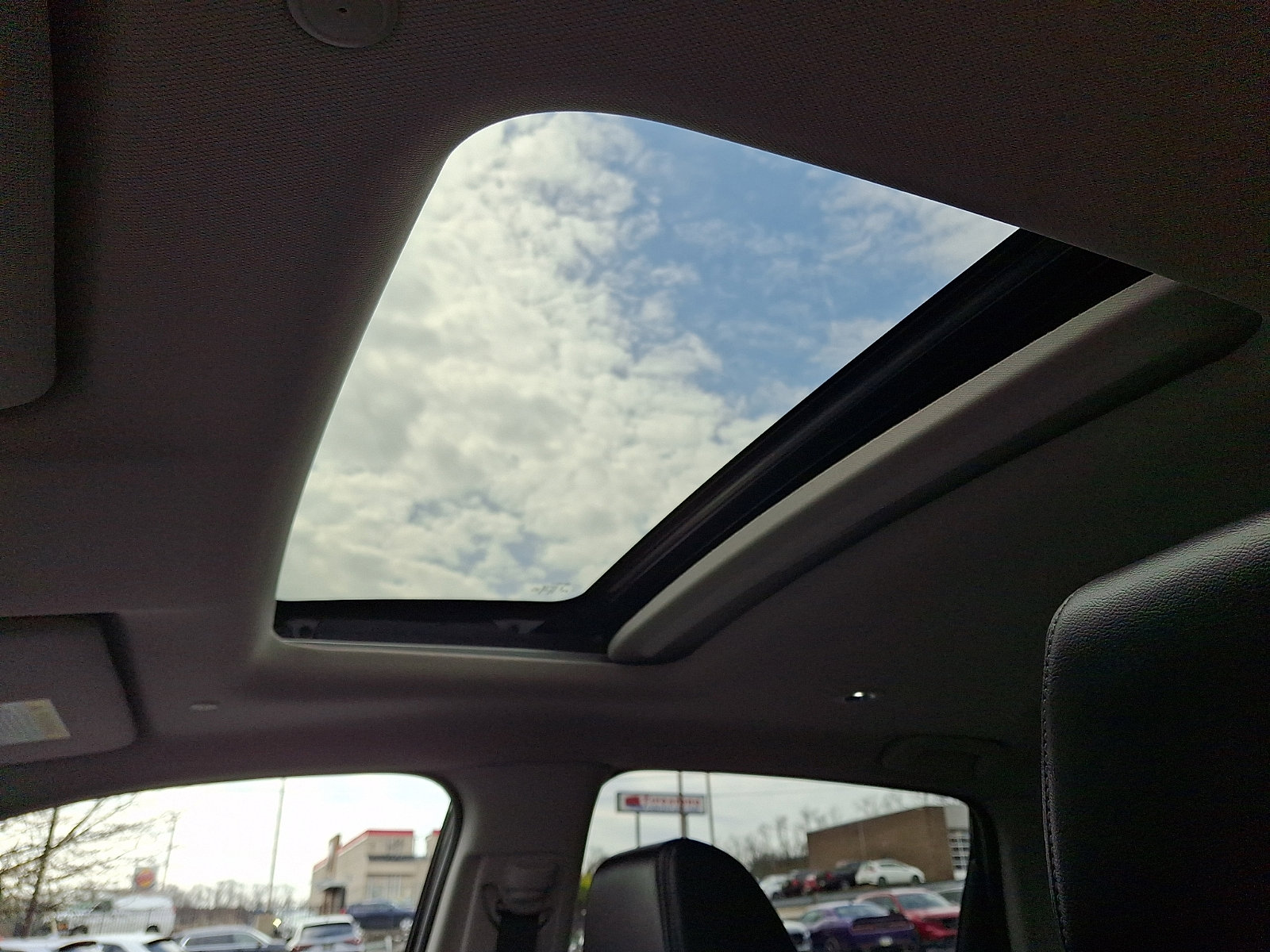 Used 2024 Honda HR-V EX-L image 14