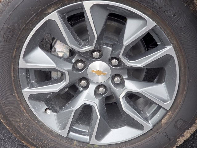 New 2026 Chevrolet Silverado 1500 LT w/ Convenience Package II AWD/4WD image 9