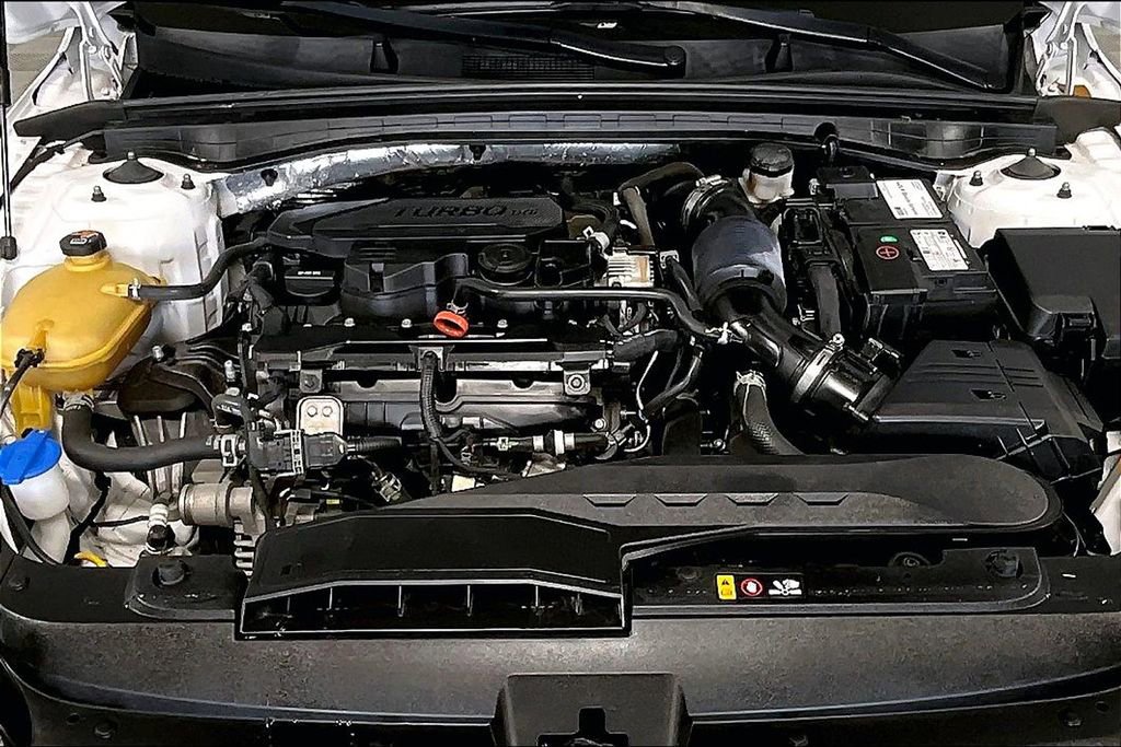 Used 2021 Kia K5 GT-Line w/ GT-Line FWD Premium Package image 9