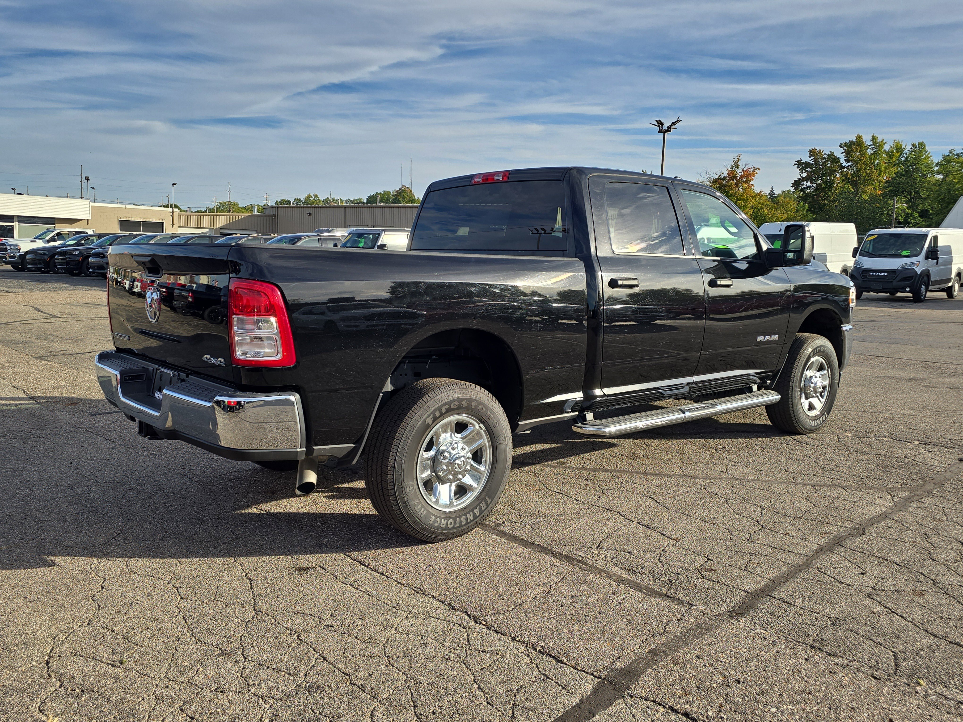Used 2024 RAM 2500 Big Horn w/ Bed Utility Group image 4