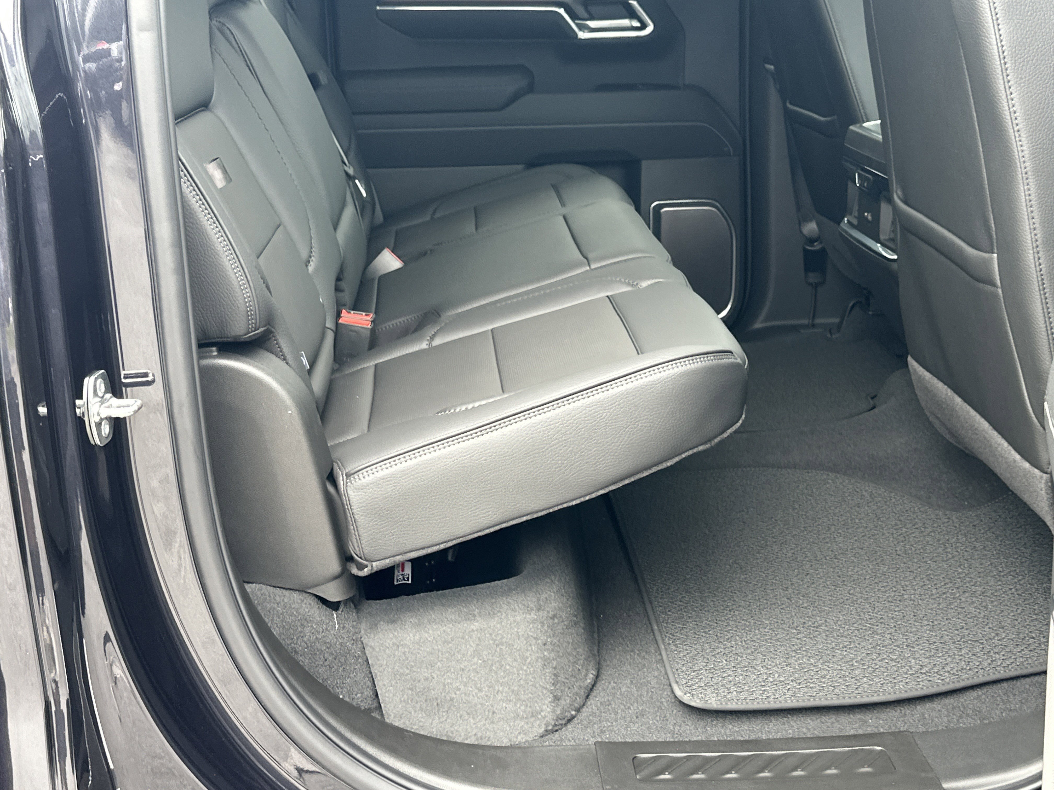 New 2026 GMC Sierra 1500 Denali w/ Technology Package image 15