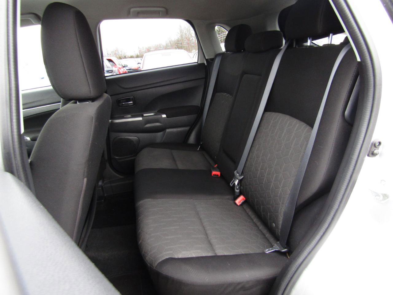 Used 2021 Mitsubishi Outlander Sport SE AWD/4WD image 20