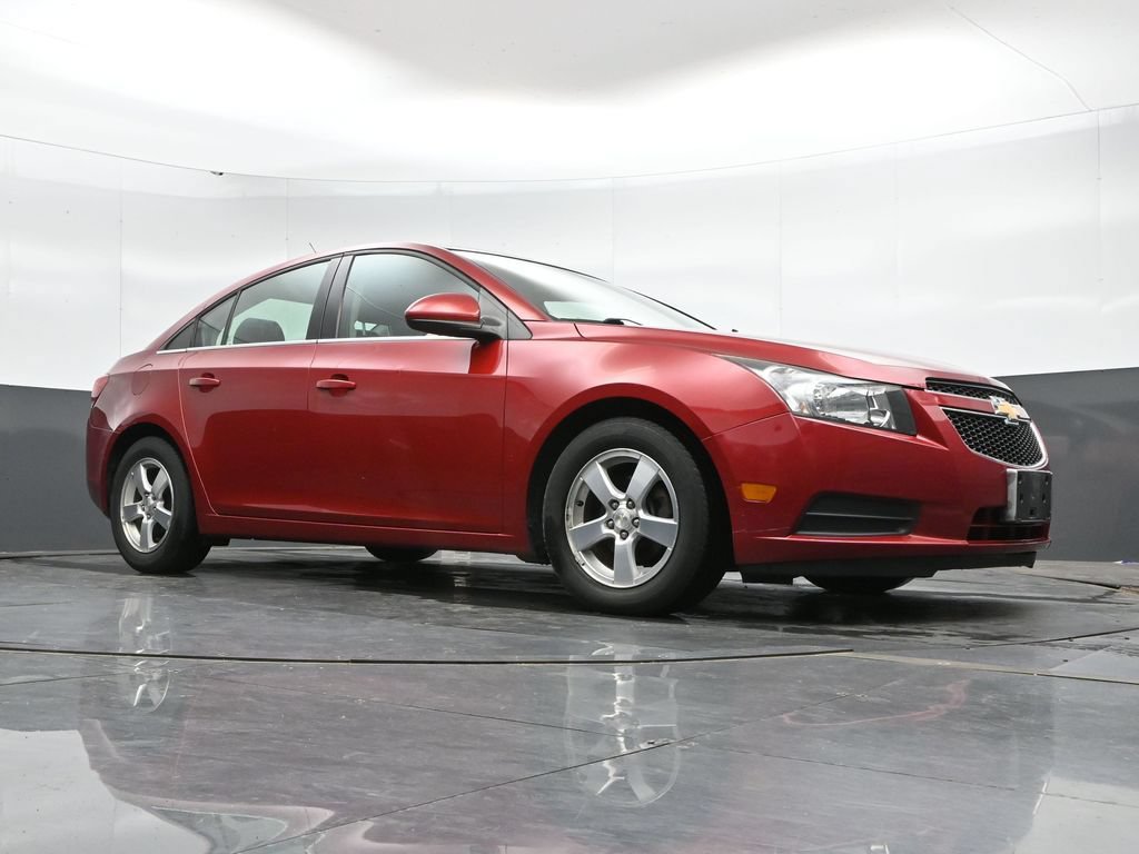 Used 2014 Chevrolet Cruze LT w/ All-Star Edition FWD image 31