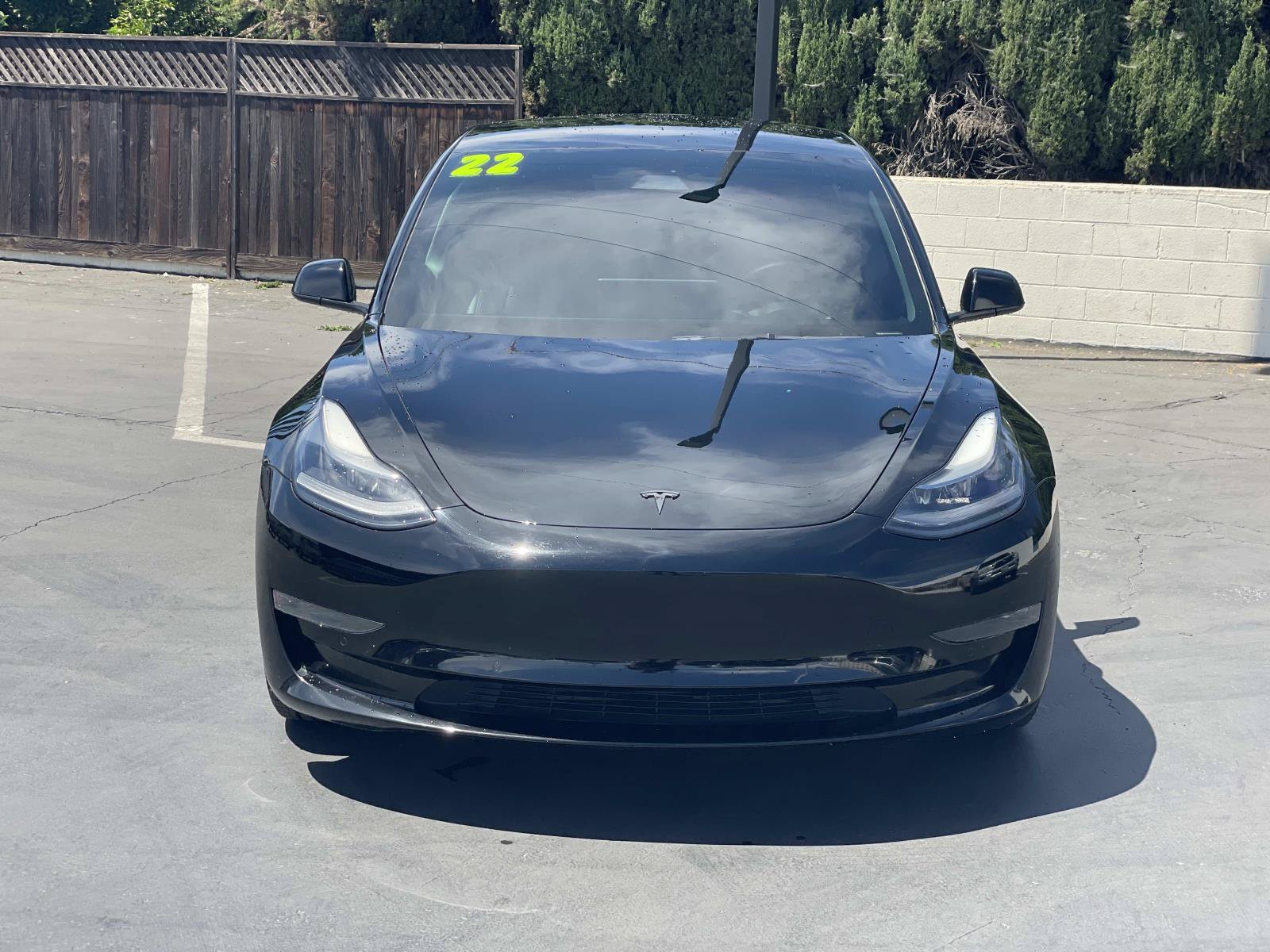 Used 2022 Tesla Model 3 RWD image 2