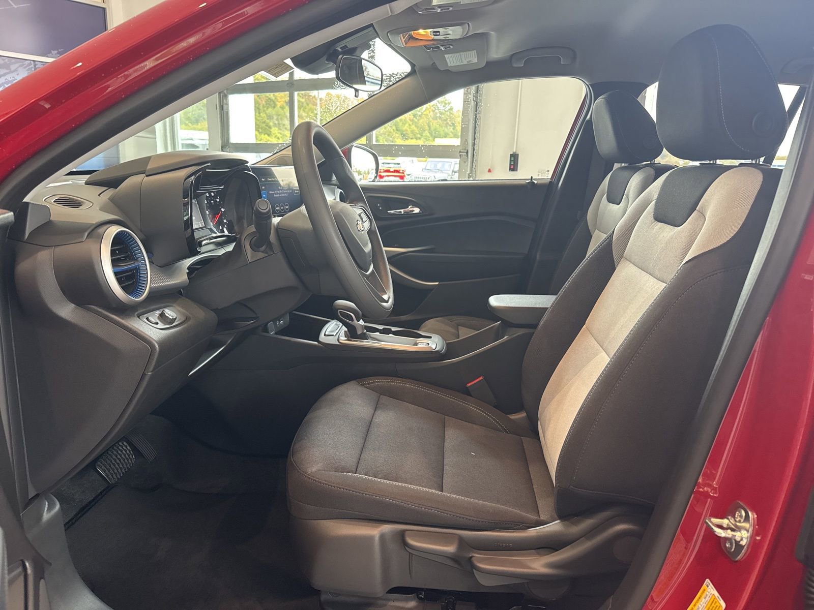 New 2026 Chevrolet Trax LS image 14