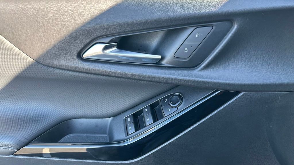 Used 2025 Chevrolet Equinox LT image 20