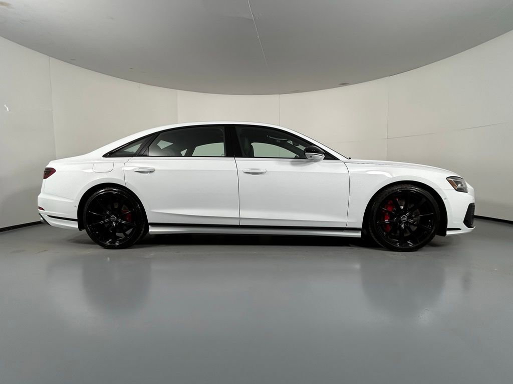 Used 2023 Audi S8 w/ S8 Comfort Plus Package image 9