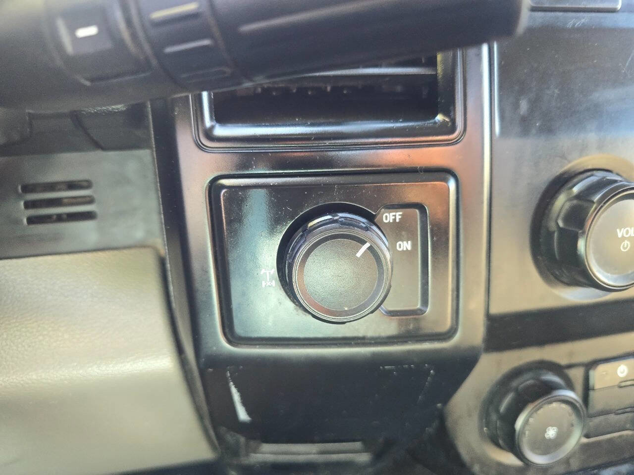 Used 2015 Ford F150 XL w/ XL Power Equipment Group RWD image 18