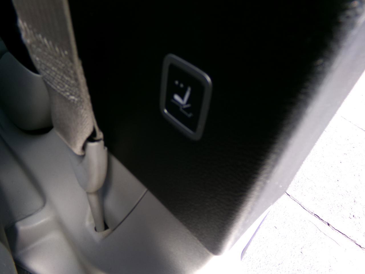 Used 2022 Chrysler Pacifica Limited FWD image 67