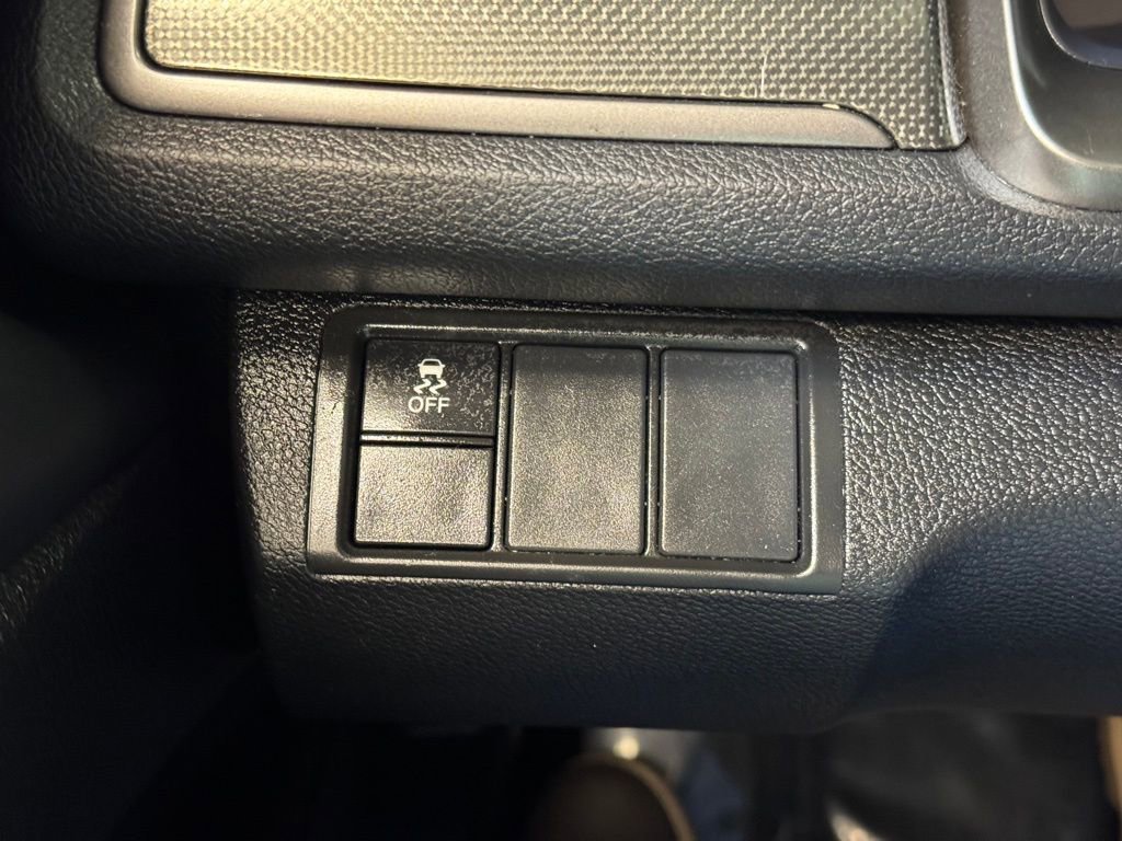 Used 2018 Honda Civic EX-L image 25