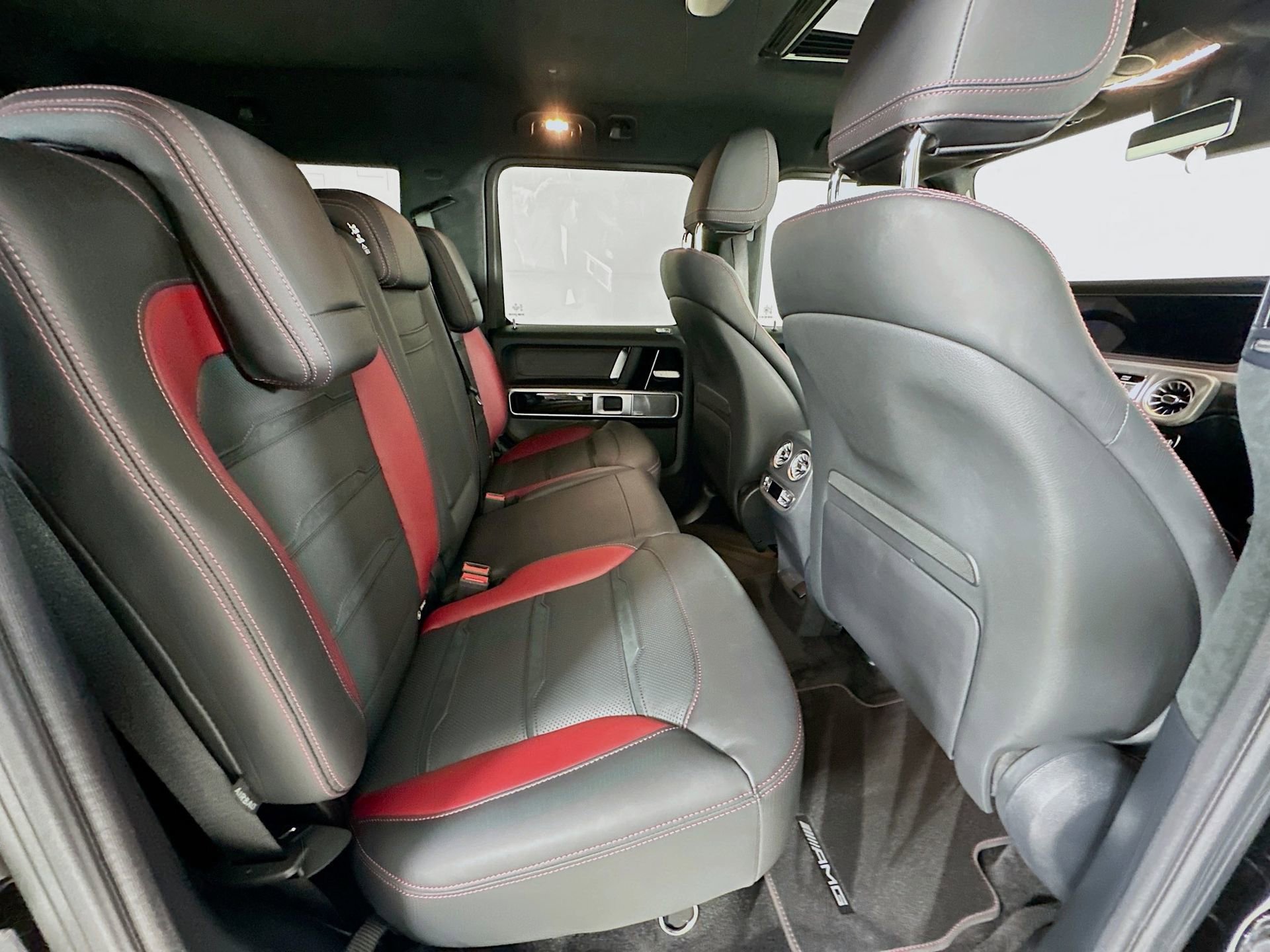 Certified 2025 Mercedes-Benz G 63 AMG 4MATIC image 30
