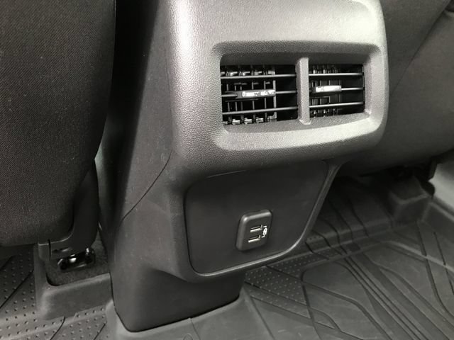 Used 2024 Chevrolet Equinox LT w/ LPO, Floor Liner Package FWD image 19