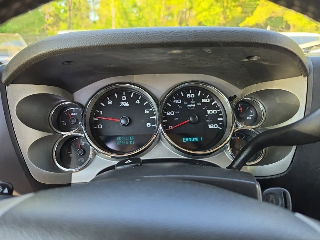 Used 2007 Chevrolet Silverado 2500 LT AWD/4WD image 9