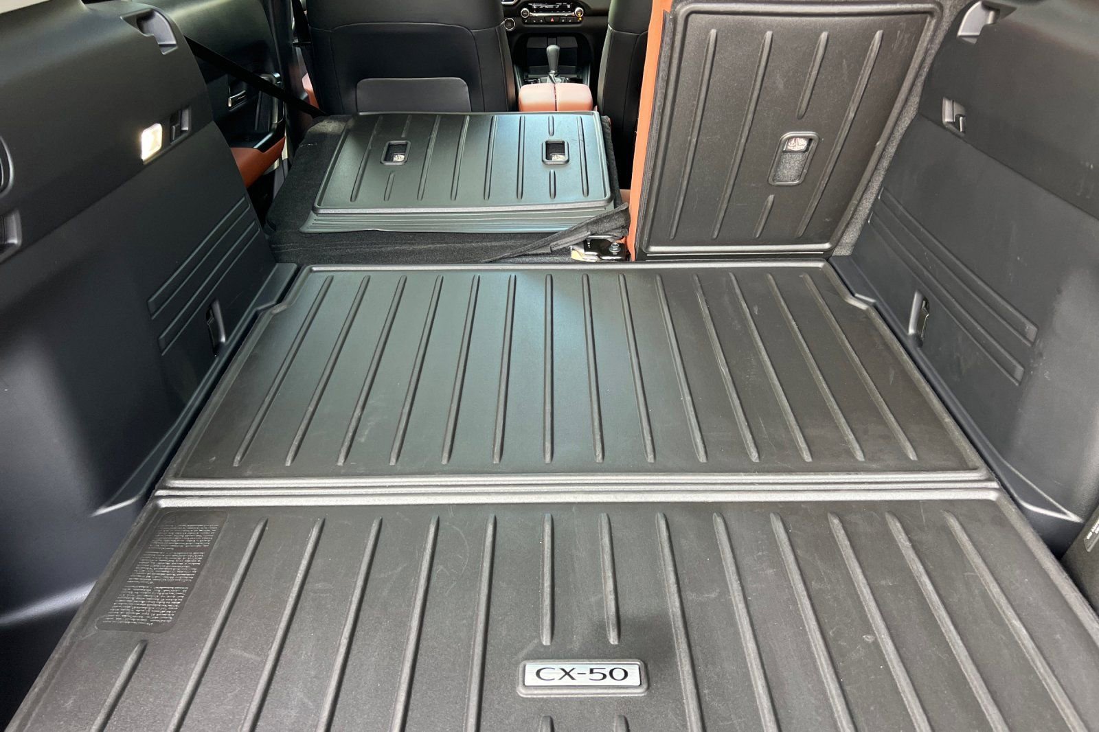 Certified 2025 MAZDA CX-50 2.5 Turbo w/ Weather Package AWD/4WD image 17