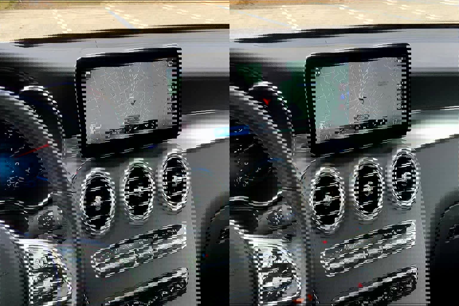 Certified 2022 Mercedes-Benz GLC 300 4MATIC image 6