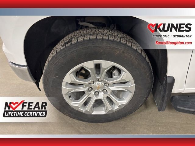 Used 2025 Chevrolet Silverado 1500 LTZ w/ LTZ Premium Package image 6