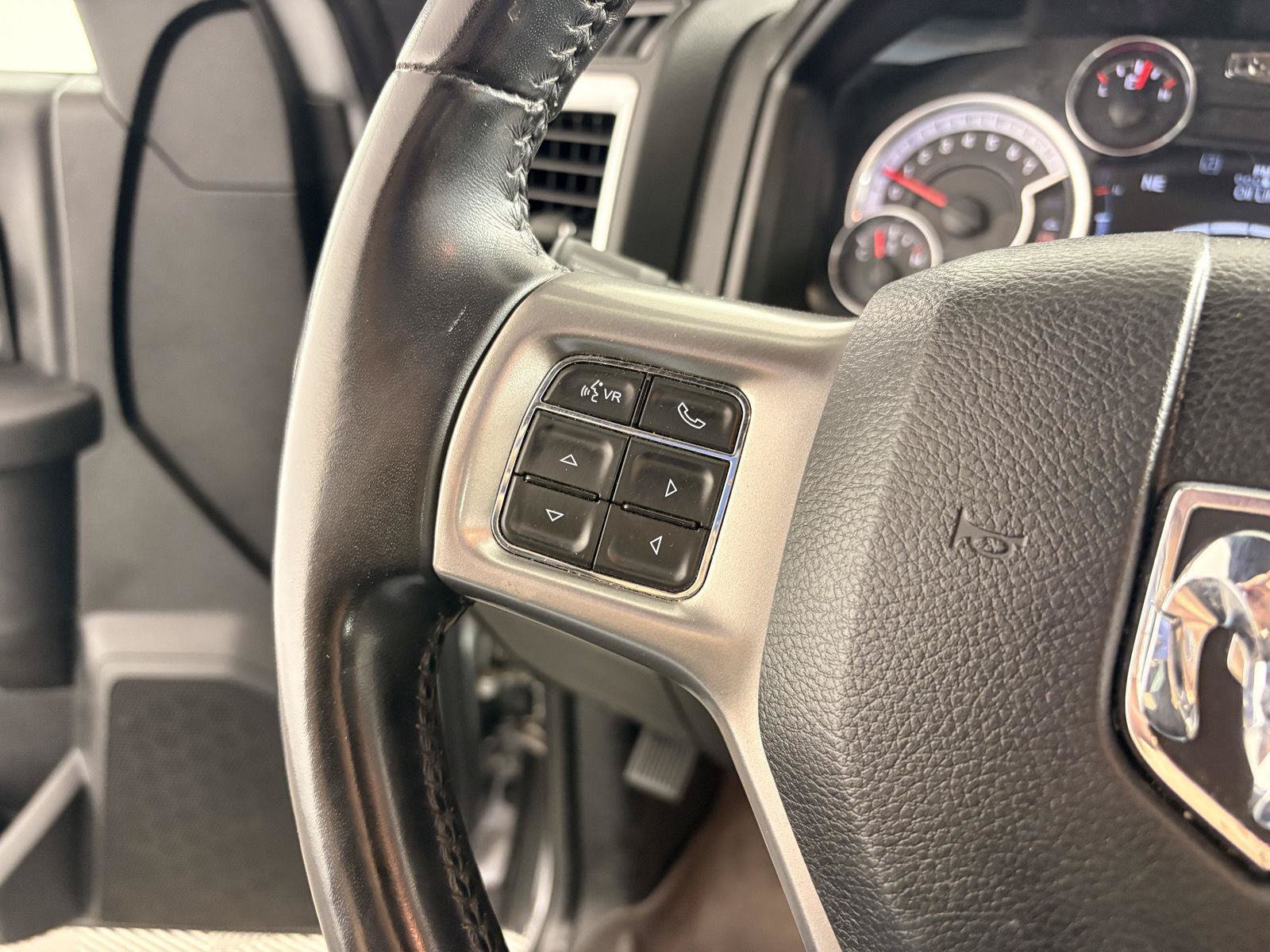 Used 2022 RAM 1500 Classic Warlock AWD/4WD image 29