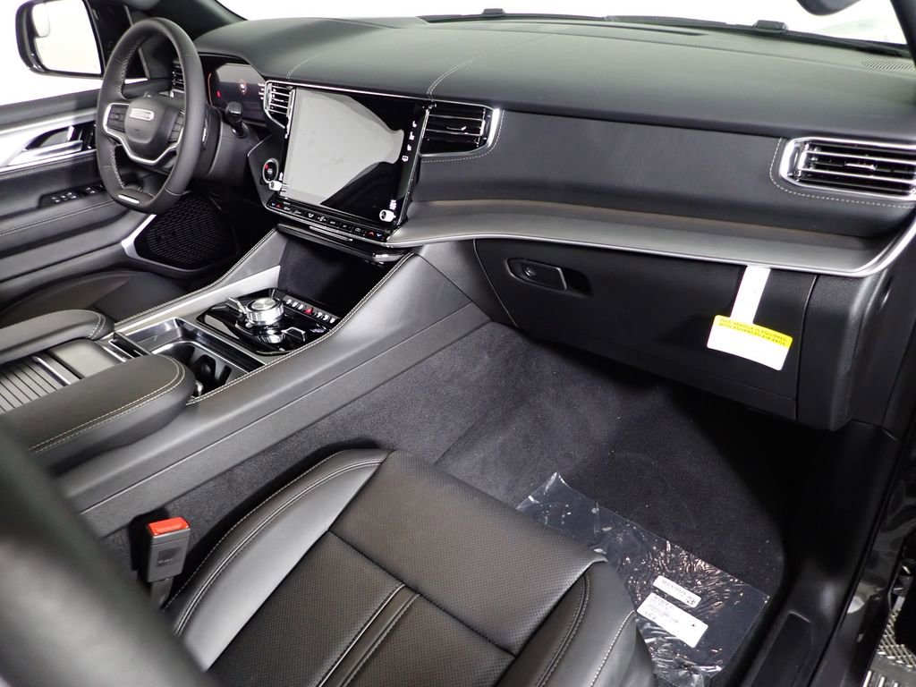 New 2026 Jeep Grand Wagoneer Limited AWD/4WD image 47