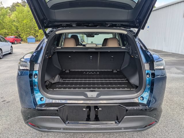 New 2026 Nissan Murano Platinum w/ Cargo Package AWD/4WD image 13