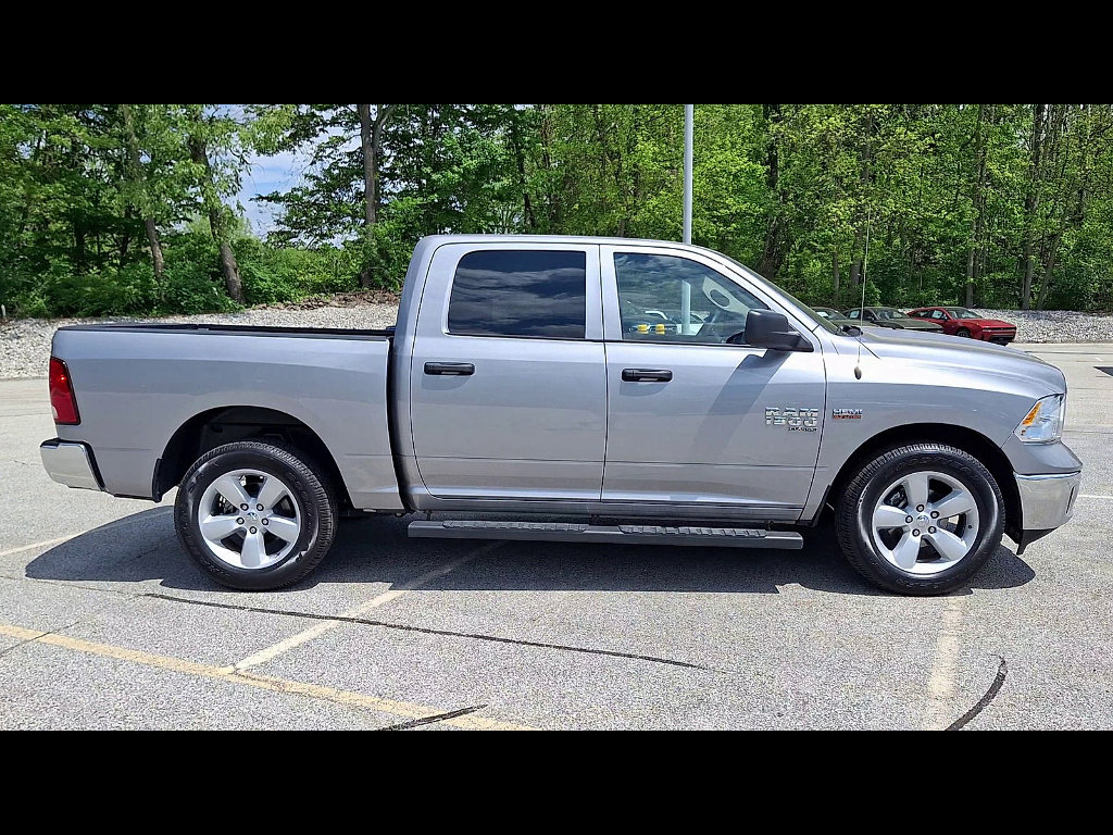 Certified 2024 RAM 1500 Tradesman w/ Tradesman SXT Package AWD/4WD image 9