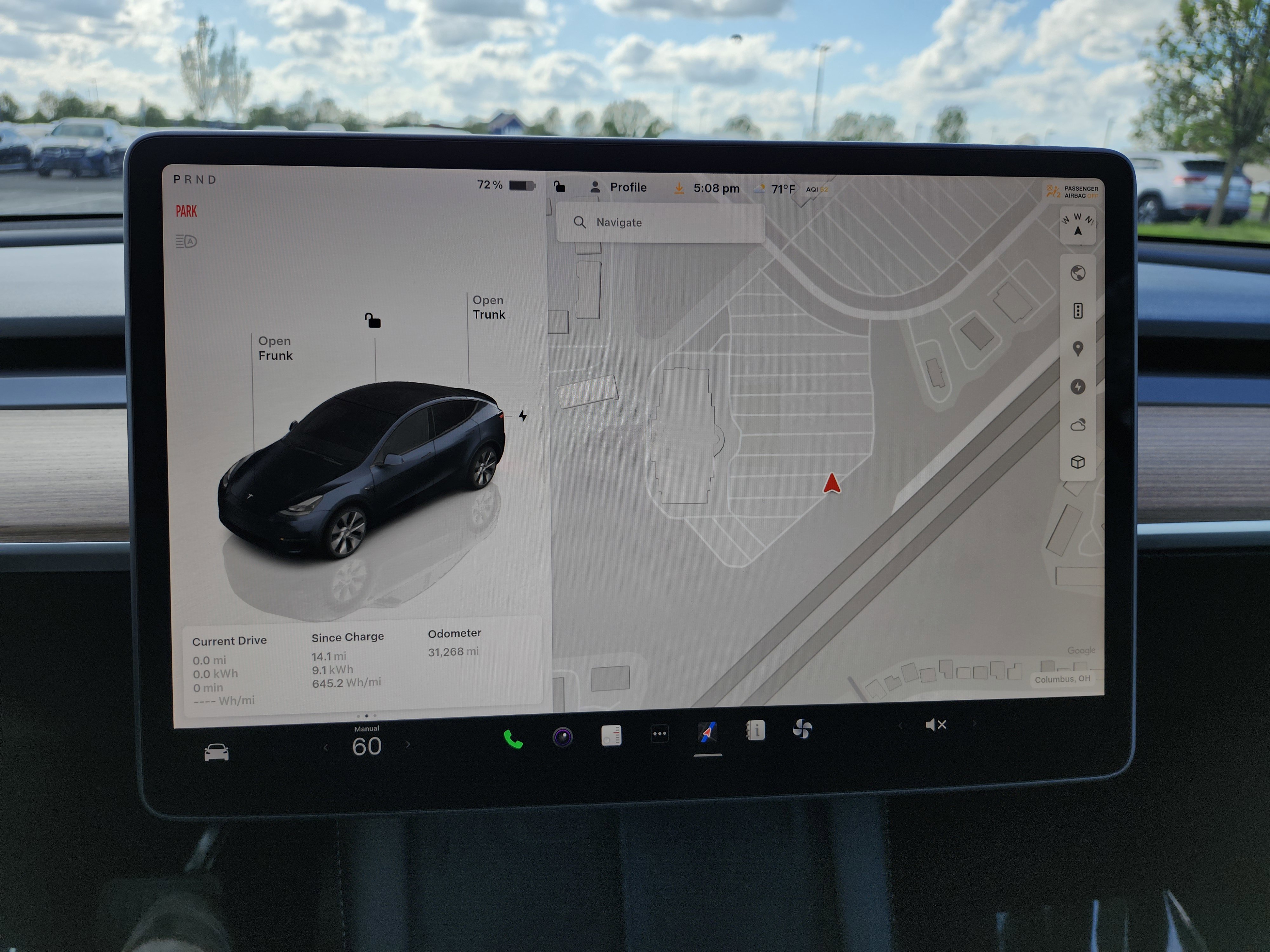 Used 2024 Tesla Model Y Long Range AWD/4WD image 6