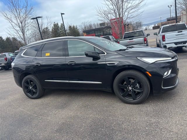Used 2023 Buick Enclave Essence w/ Experience Buick Package image 5