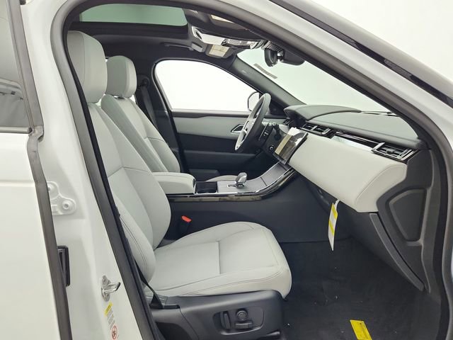 New 2026 Land Rover Range Rover Velar Dynamic SE image 21