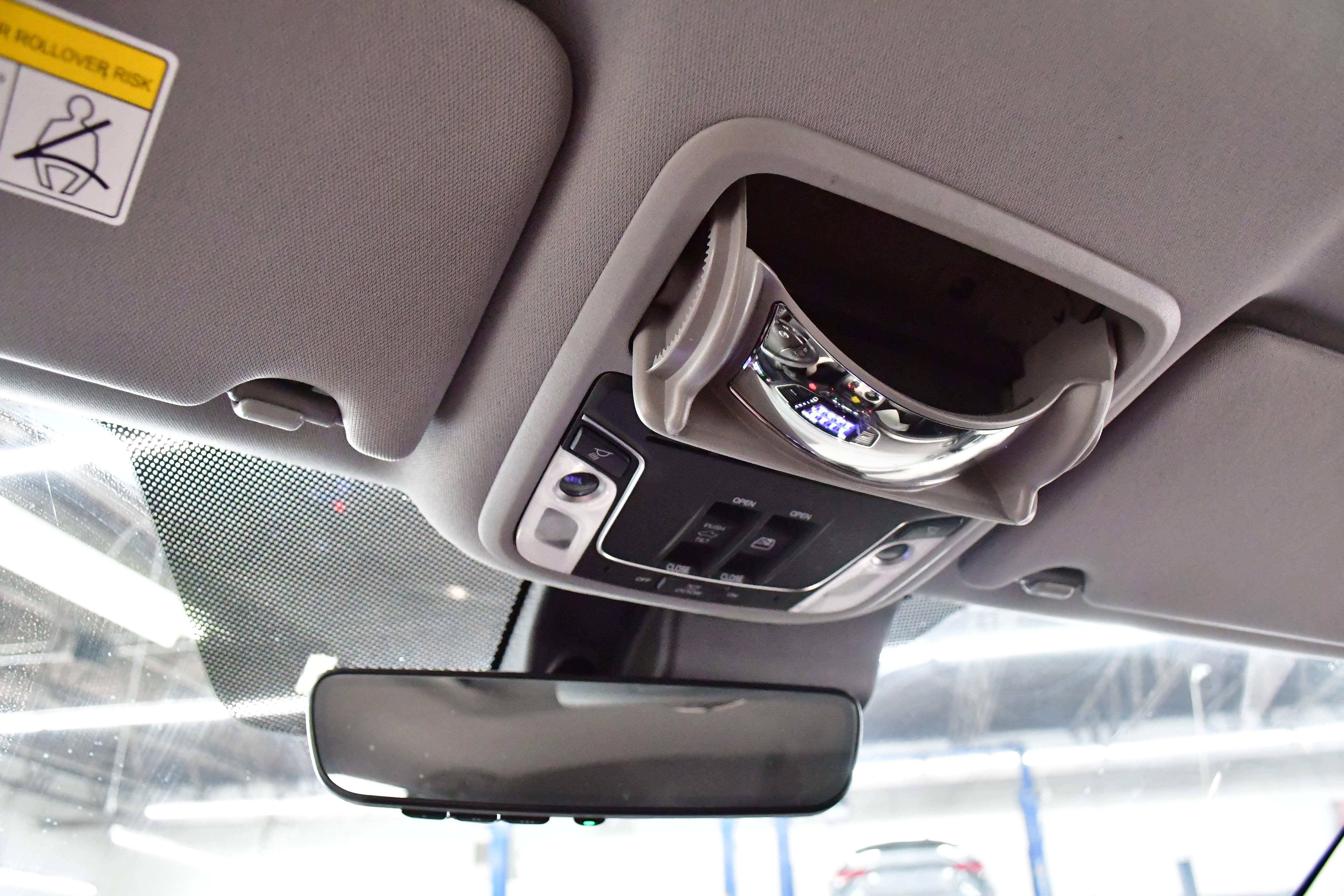 Used 2023 Honda Ridgeline RTL-E image 32