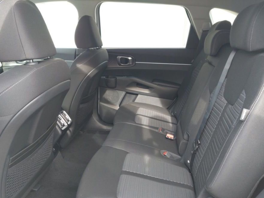 New 2026 Kia Sorento LX image 18