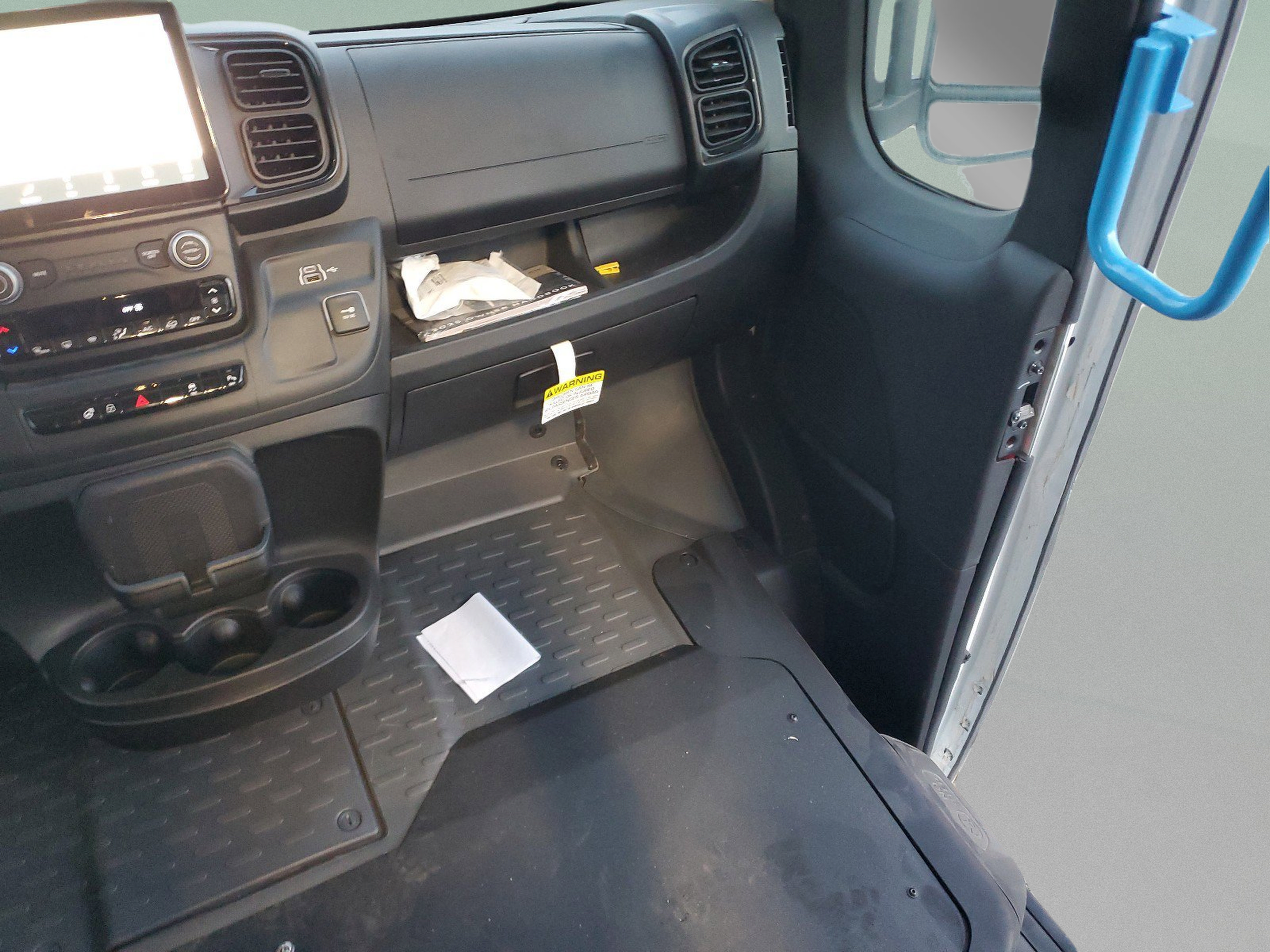 New 2025 RAM ProMaster 3500 FWD image 19