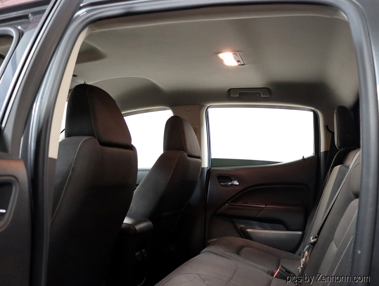 Used 2016 GMC Canyon SLE w/ SLE Convenience Package image 14