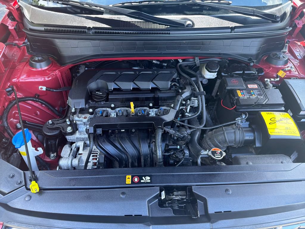 Used 2025 Hyundai Venue Limited FWD image 26