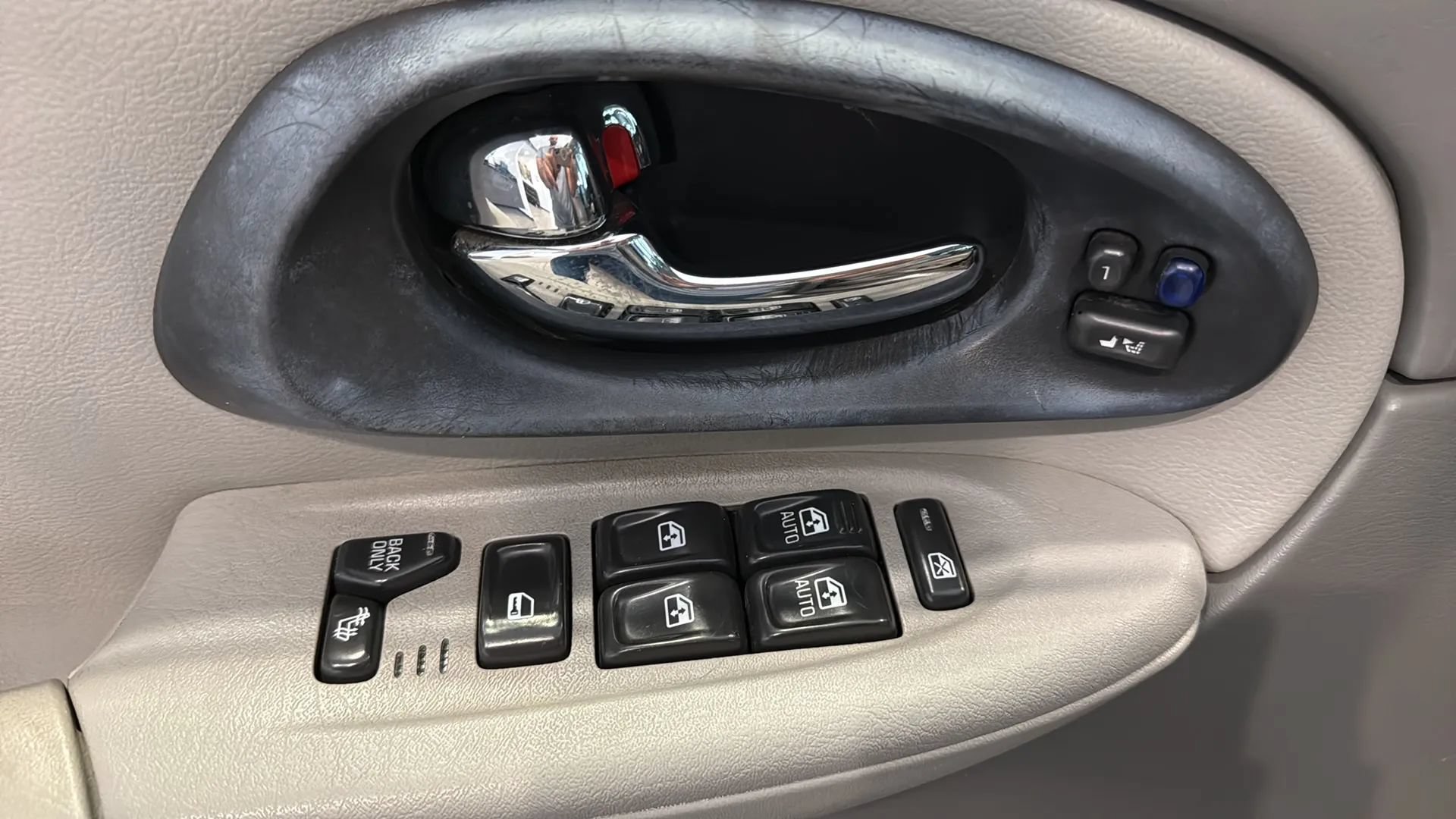 Used 2005 Chevrolet TrailBlazer LT RWD image 15