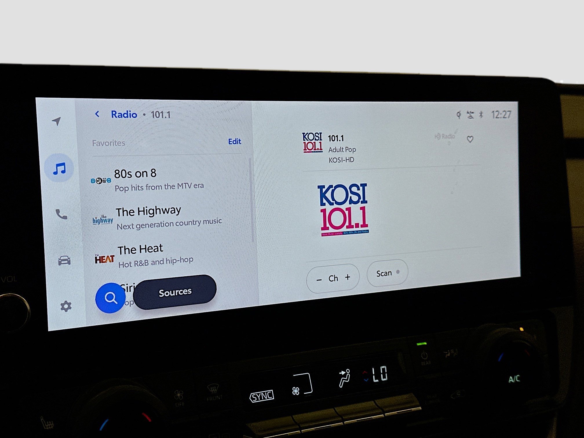 Used 2025 Toyota Grand Highlander AWD image 21