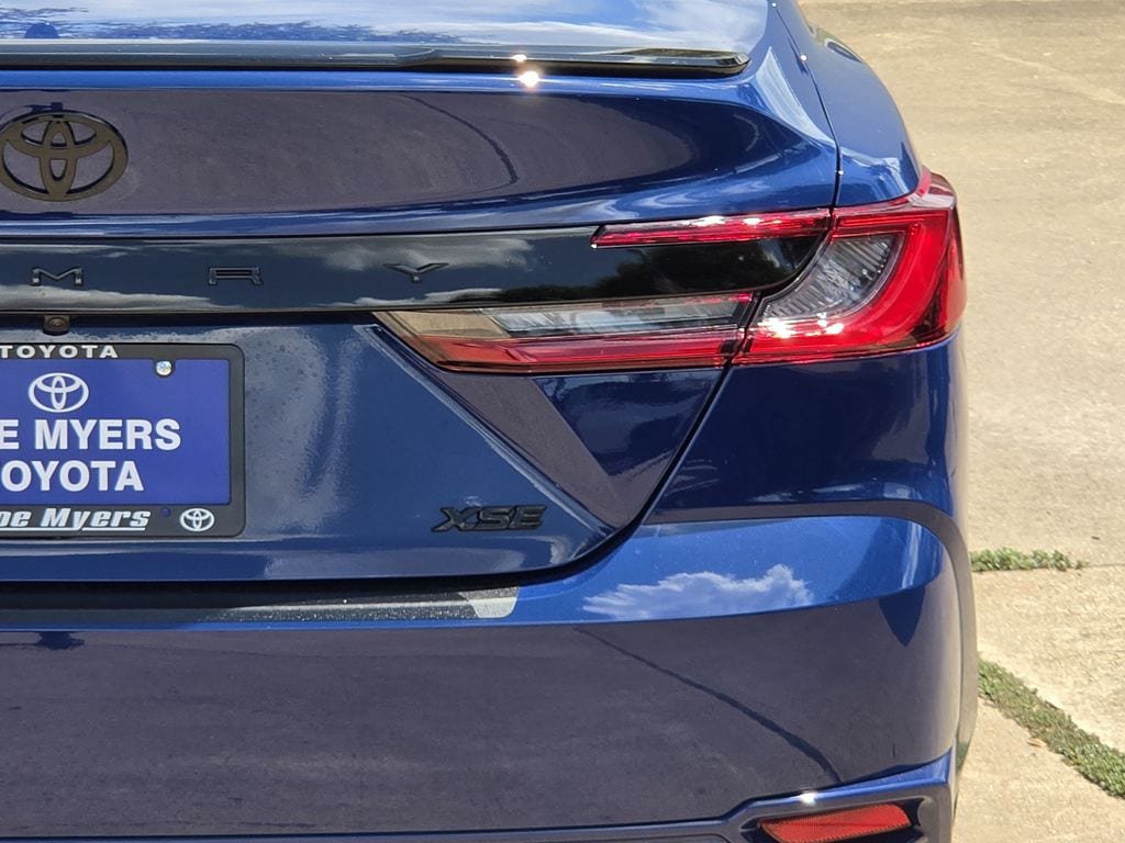 New 2026 Toyota Camry XSE FWD image 9