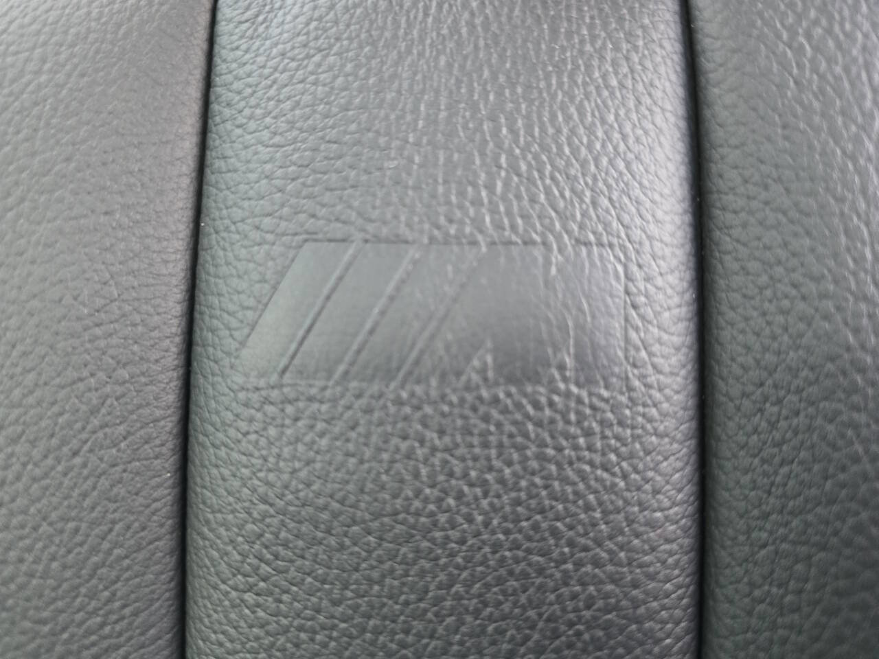 Used 2011 BMW X5 M image 39