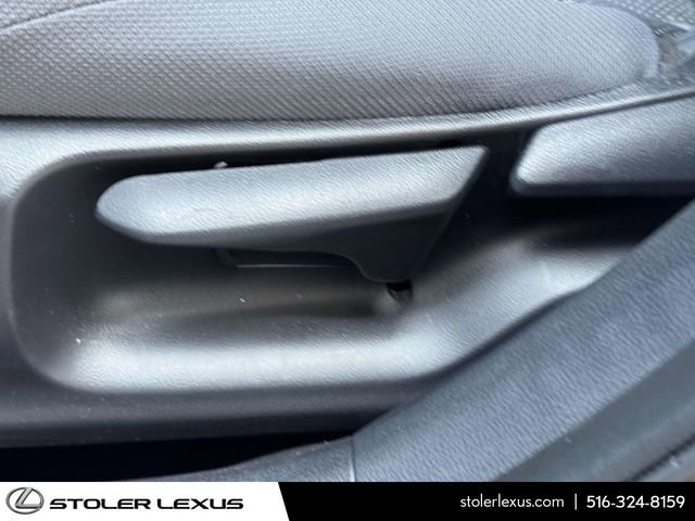 Used 2022 Toyota Corolla SE w/ Carpet Mat Package (TMS) image 24