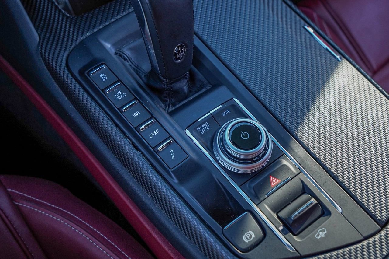 Certified 2022 Maserati Levante Modena S image 24