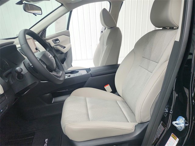 New 2025 Nissan Rogue SV image 19