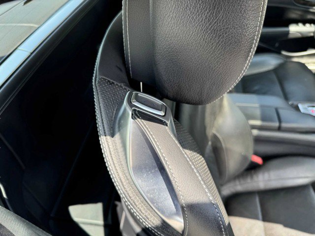 Used 2016 Mercedes-Benz SL 400 image 39