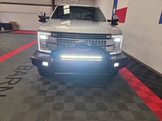 Used 2017 Ford F250 Platinum w/ Platinum Ultimate Package AWD/4WD image 22